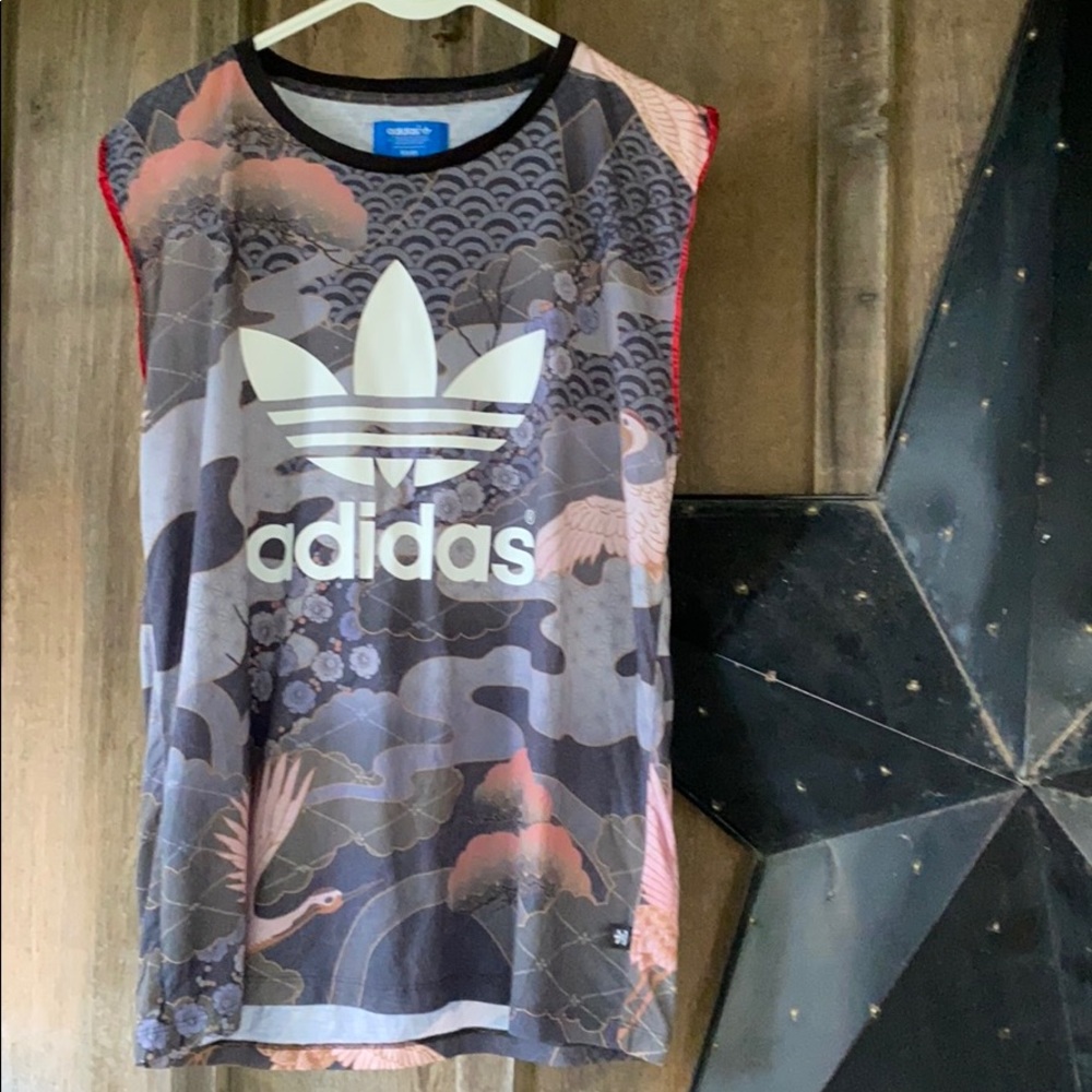 Adidas RITAORA Jersey Size Medium